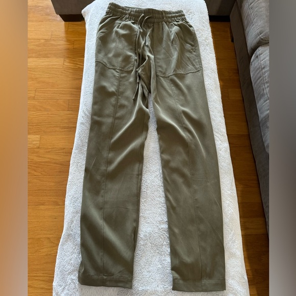 Anthropologie Joggers - Picture 2 of 13